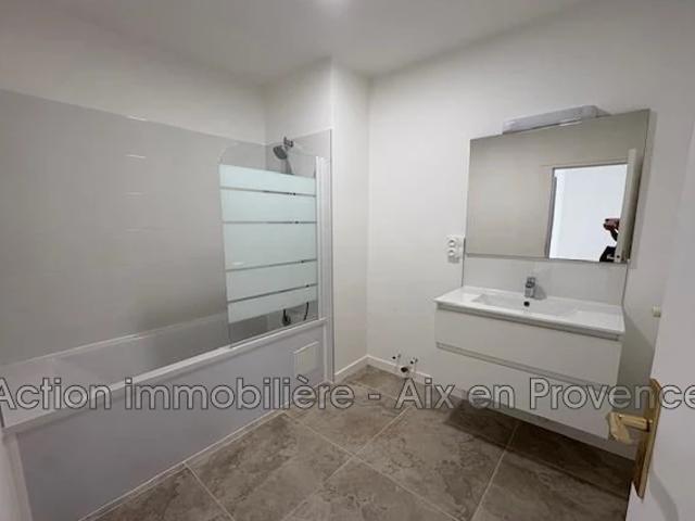 Location appartement rénové, Aix en Provence 13090 Réf. 449L50780615A Mandat n°08195078