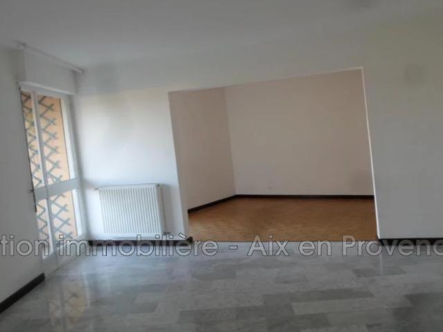 Location appartement rénové, Aix en Provence 13100 Réf. 449L53060129A Mandat n°12765306