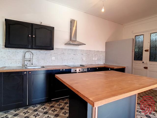 Location appartement rénové Beziers, 69m² 3 pièces 649€ avec balcon