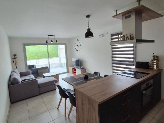 Location appartement récent 2 pièces 49.99 m² à Mâcon 71000 4 795 €