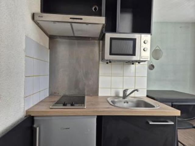 location appartement reims 1 pièce 15 m2 marne 51100 470 € / mois