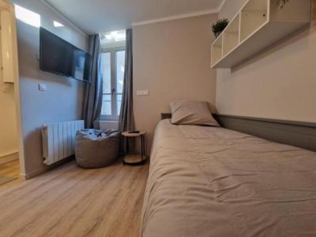 location appartement reims 1 pièce 16 m2 marne 51100 435 € / mois