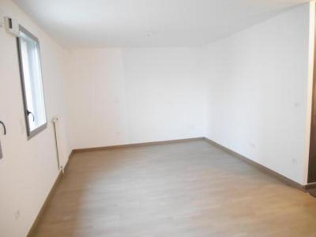 location appartement reims 1 pièce 36 m2 marne 51100 548 € / mois