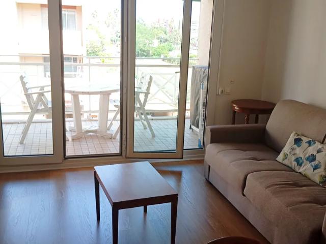 Location Appartement Résidence le Geoffroy Saint Hilaire, Hyères