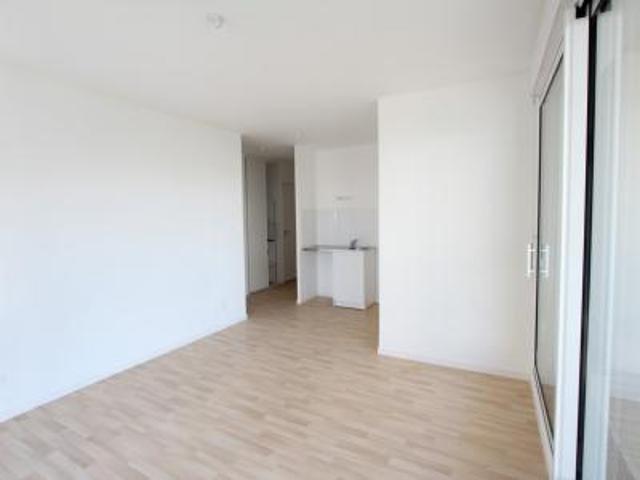 location appartement reze 2 pièces 45 m2 loire atlantique 44400 620 € / mois