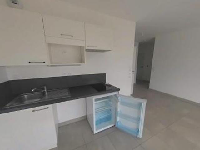 location appartement reze 2 pièces 45 m2 loire atlantique 44400 662 € / mois