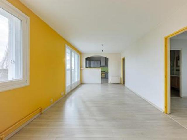 location appartement reze 4 pièces 75 m2 loire atlantique 44400 825 € / mois