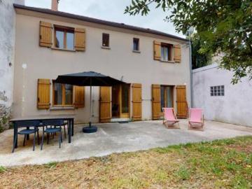 location appartement romainville 8 pièces 150 m2 seine saint denis 93230 766 € / mois