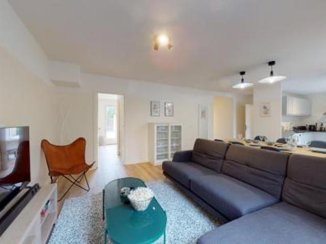 location appartement romainville 8 pièces 150 m2 seine saint denis 93230 811 € / mois