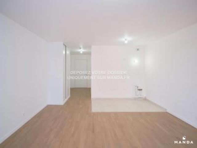 location appartement romainville 1 pièce 32 m2 seine saint denis 93230 795 € / mois