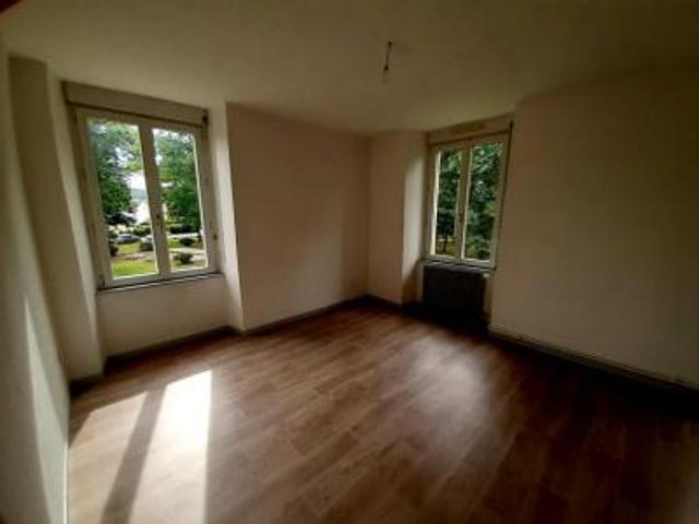 location appartement ronchamp 3 pièces 76 m2 haute saone 70250 544 € / mois