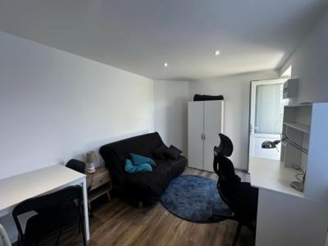 location appartement ronchin 1 pièce 16 m2 nord 59790 495 € / mois