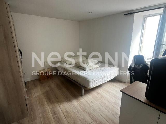 Location Appartement Rond Point de la République, Locminé