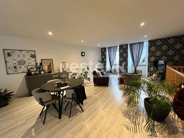 Location Appartement Rond Point de la République, Locminé