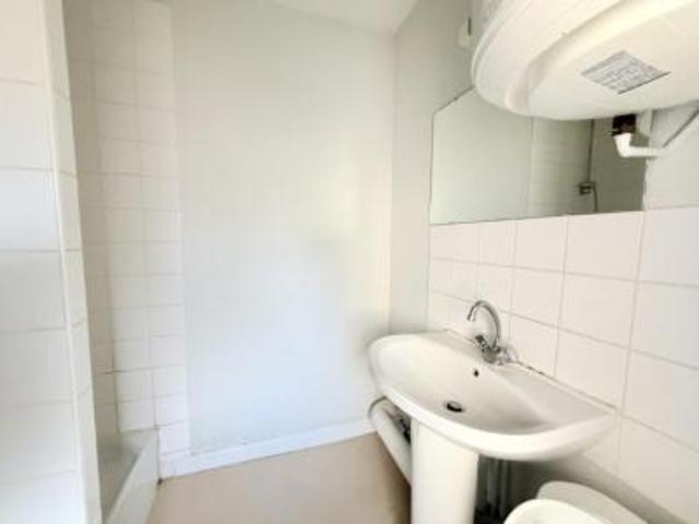 location appartement roanne 1 pièce 26 m2 loire 42300 290 € / mois