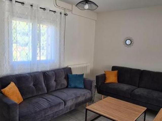 location appartement roche sur yon 1 pièce 23 m2 vendee 85000 416 € / mois
