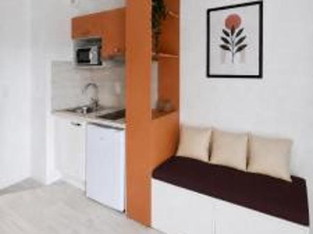 location appartement rochefort 1 pièce 21 m2 charente maritime 17300 511 € / mois