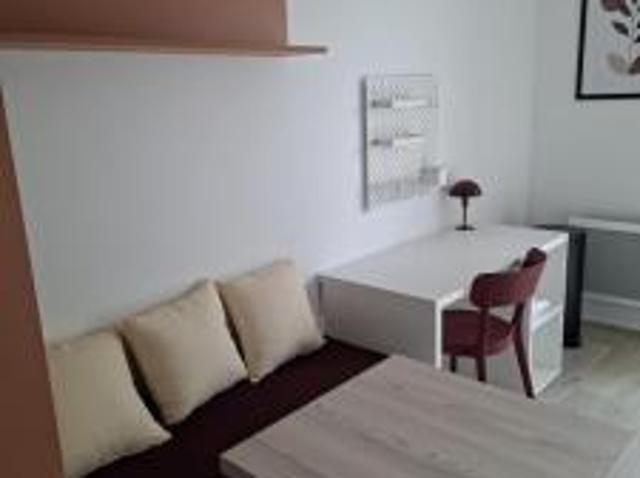 location appartement rochefort 1 pièce 22 m2 charente maritime 17300 543 € / mois