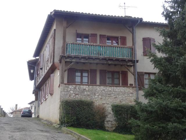 Location Appartement Route d'Aubiet, Marsan