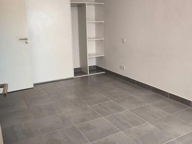 Location Appartement Route d'Avignon, Nîmes