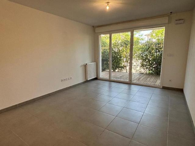 Location Appartement Route de Villeneuve Tolosane, Roques