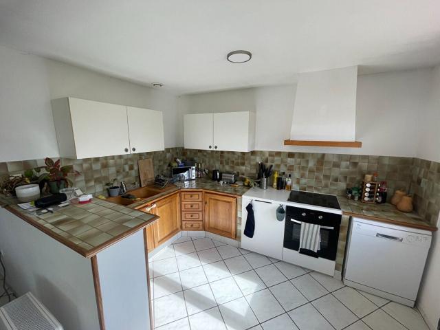Location Appartement Route de Berre, Aix en Provence