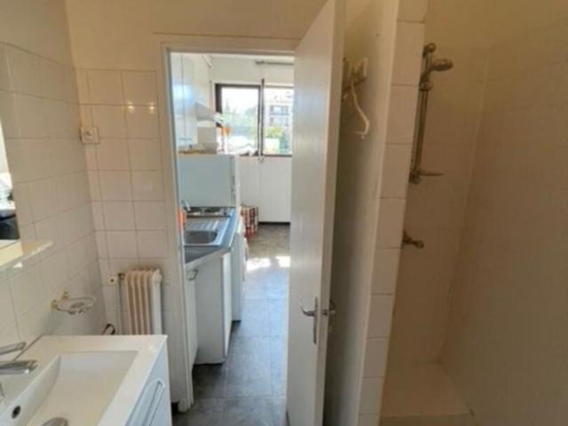 Location Appartement Route de Berre, Aix en Provence