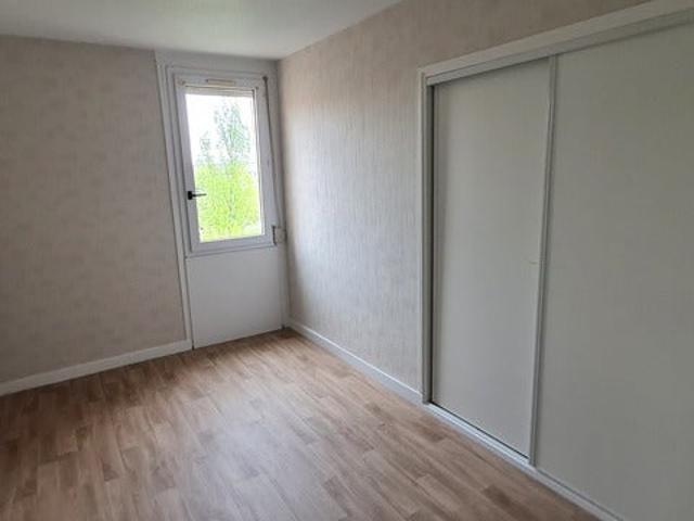 Location Appartement Route de Brousse, Massiac