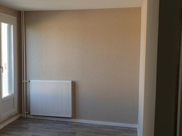 Location Appartement Route de Brousse, Massiac