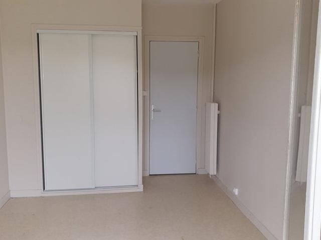 Location Appartement Route de Brousse, Massiac