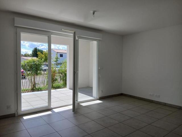 Location Appartement Route de Carsoule, Montussan