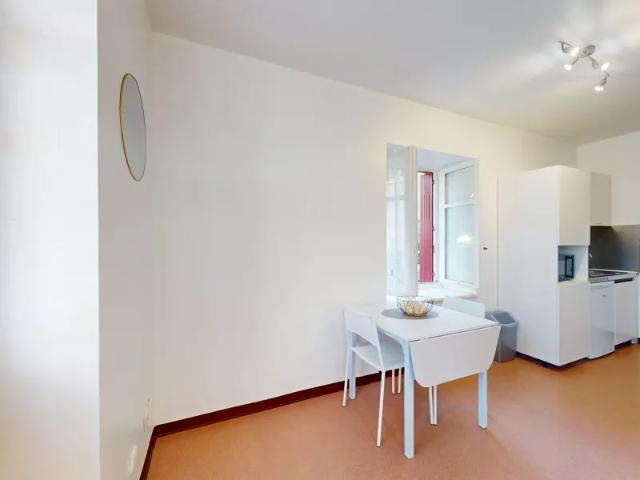 Location Appartement Chemin de Salmiech à la Pougetie, Salmiech