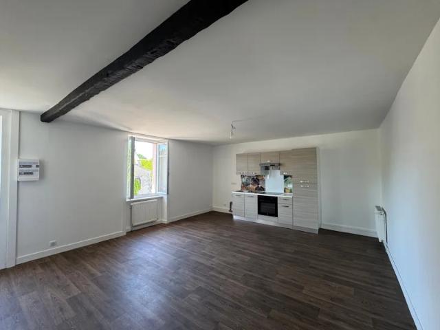 Location Appartement Route des Charbonnières, Saint Maurice les Brousses