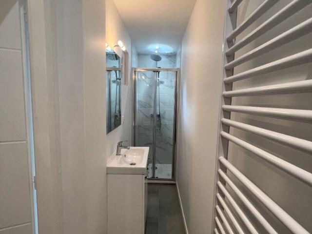 Location Appartement Route de la Fontbrune, Saint Germain et Mons