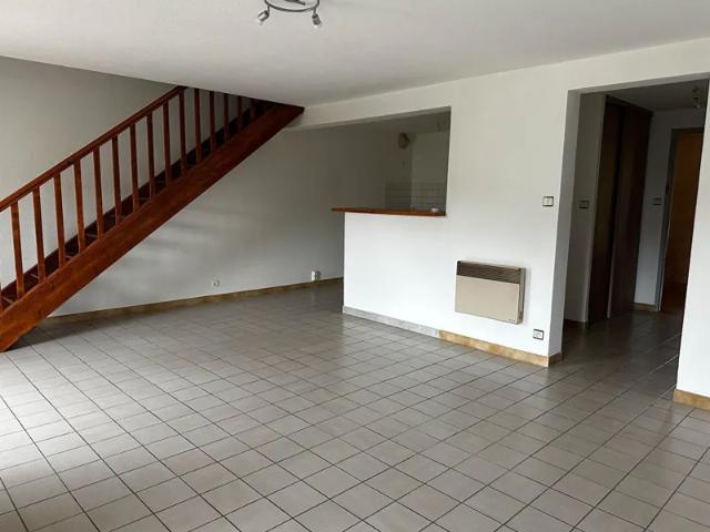 Location Appartement Route de la Grand Font, Joyeuse