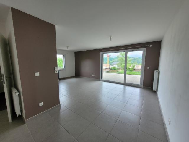 Location Appartement Route de la Lèche, Fillière
