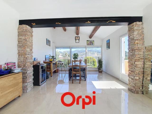 Location Appartement Route de La Seyne, Ollioules