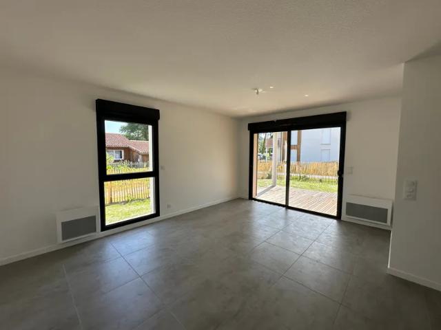 Location Appartement Route d'Uza, Lit et Mixe