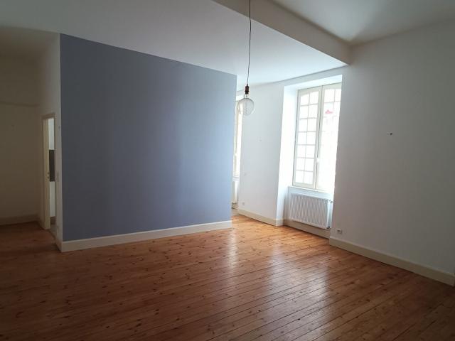 Location Appartement Route du Pont, Planioles