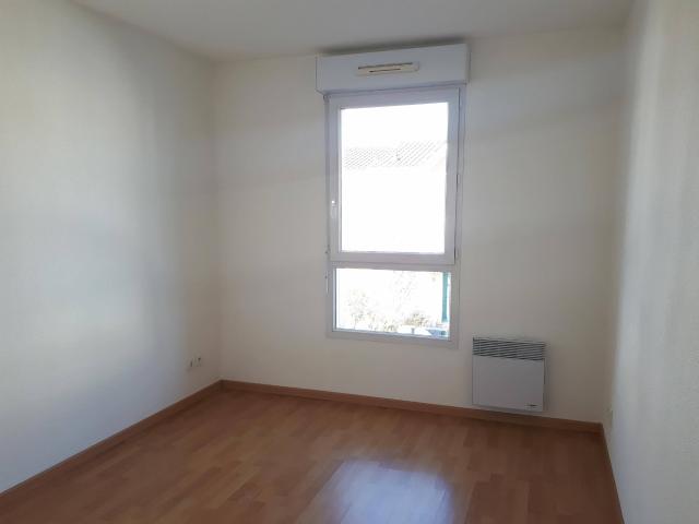 Location Appartement Route De Mougnon, Baurech