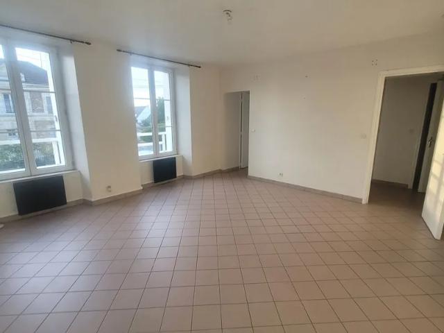 Location Appartement Route de Paris, Chailly en Bière