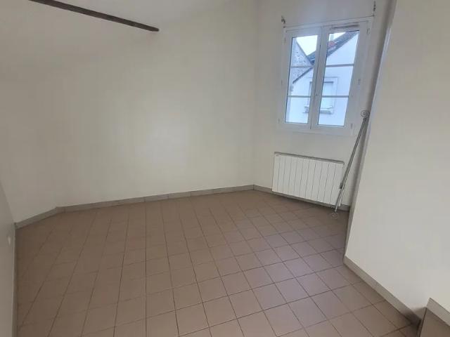 Location Appartement Route de Paris, Chailly en Bière