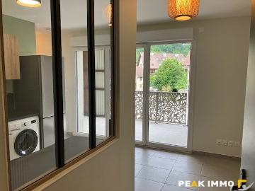 Location Appartement Route de Paris, Dalmaz