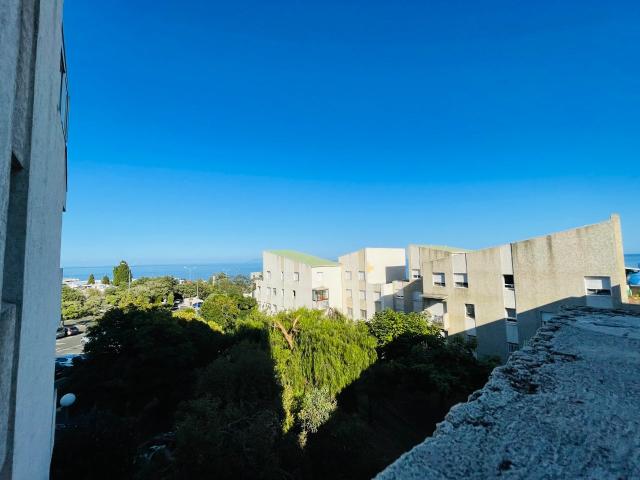 Location Appartement Route de Pietra Rossa, Bastia