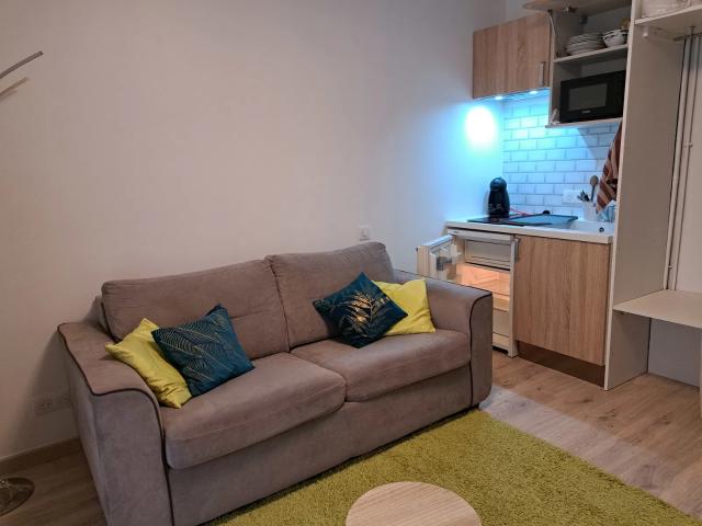 Location Appartement Route de Saint Vallier, Saint Cézaire sur Siagne