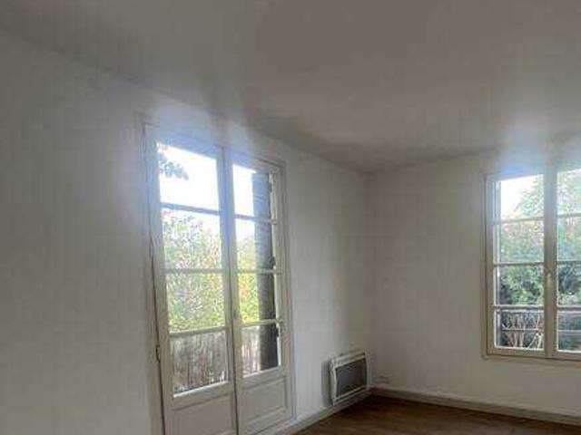 Location Appartement Route de Saint Cyr l'École, Bailly