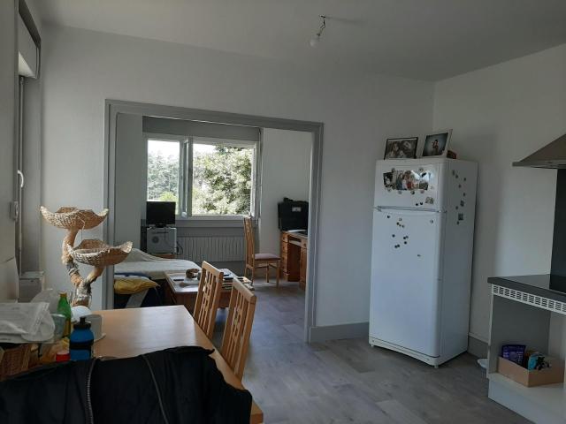 Location Appartement Route de Saint Étienne, Saint Just Saint Rambert