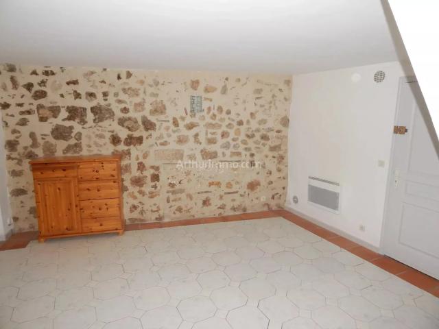 Location Appartement Route de Salernes, Aups