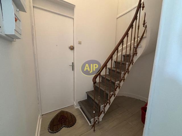 Location Appartement Route des Justices, Saint Germain et Mons