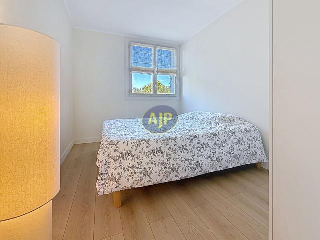 Location Appartement Route des Mazades, Lanquais